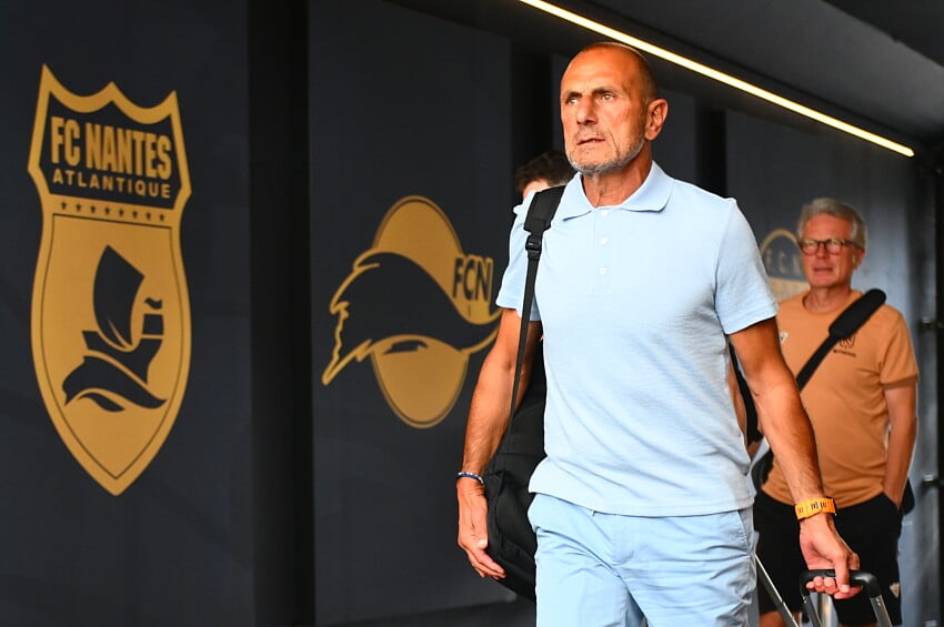 Michel Der Zakarian, l'entraîneur du FC Nantes