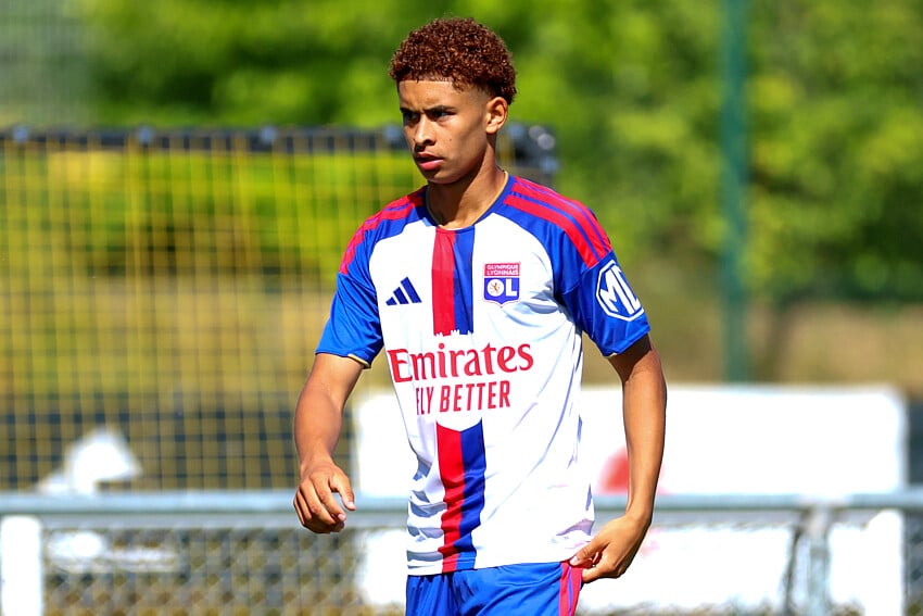 Adil Hamdani sous le maillot de l'OL