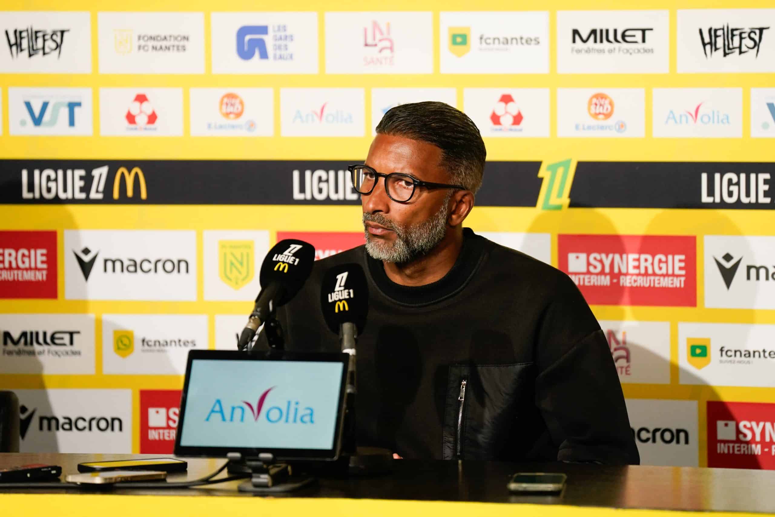 Habib Beye en conférence de presse