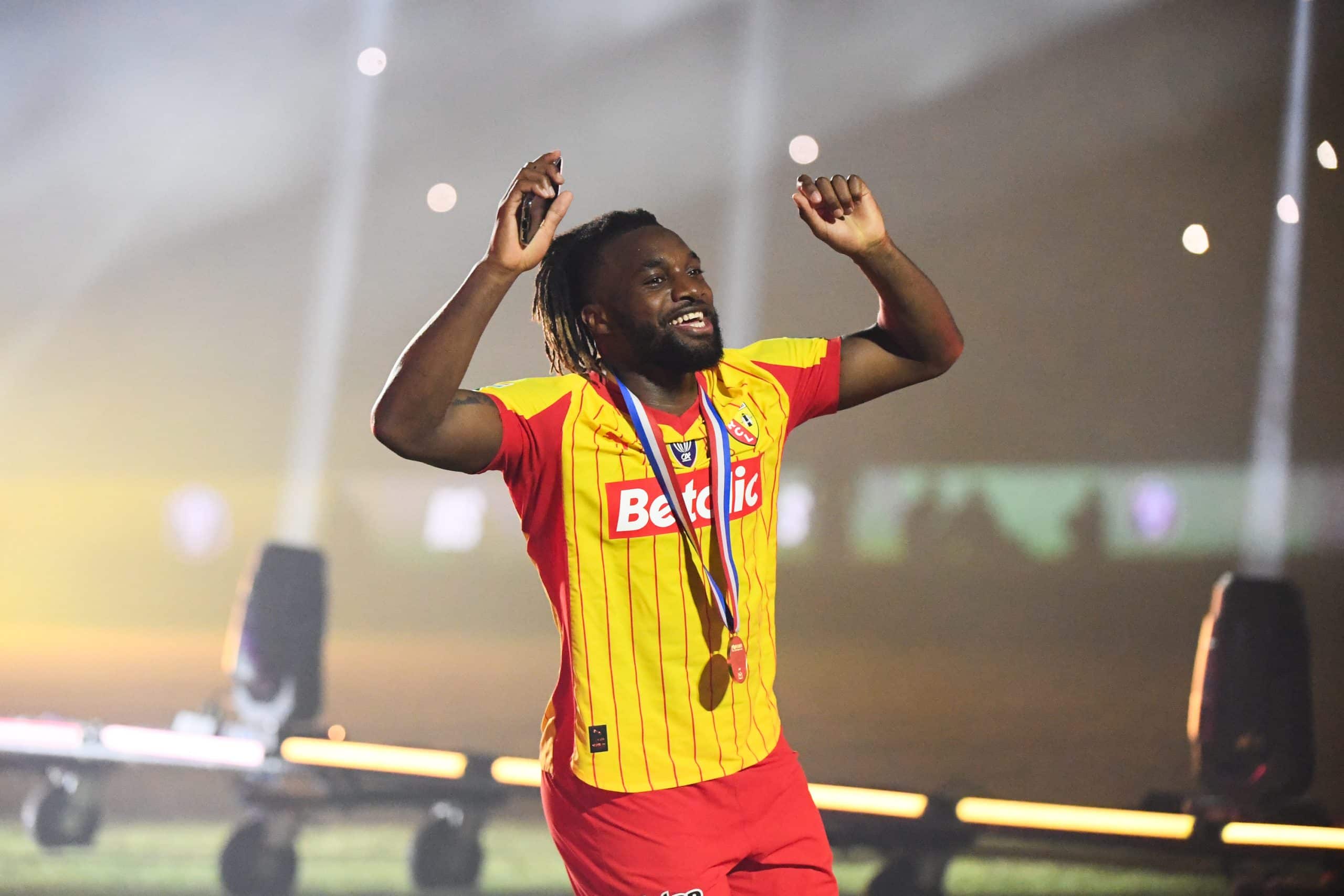 Allan Saint-Maximin sous les couleurs du RC Lens