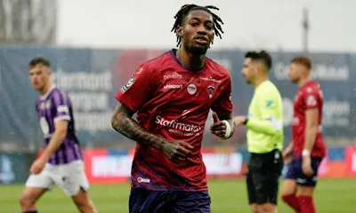 ASSE Mercato : un numéro 10 suivi par le PSG en approche ?