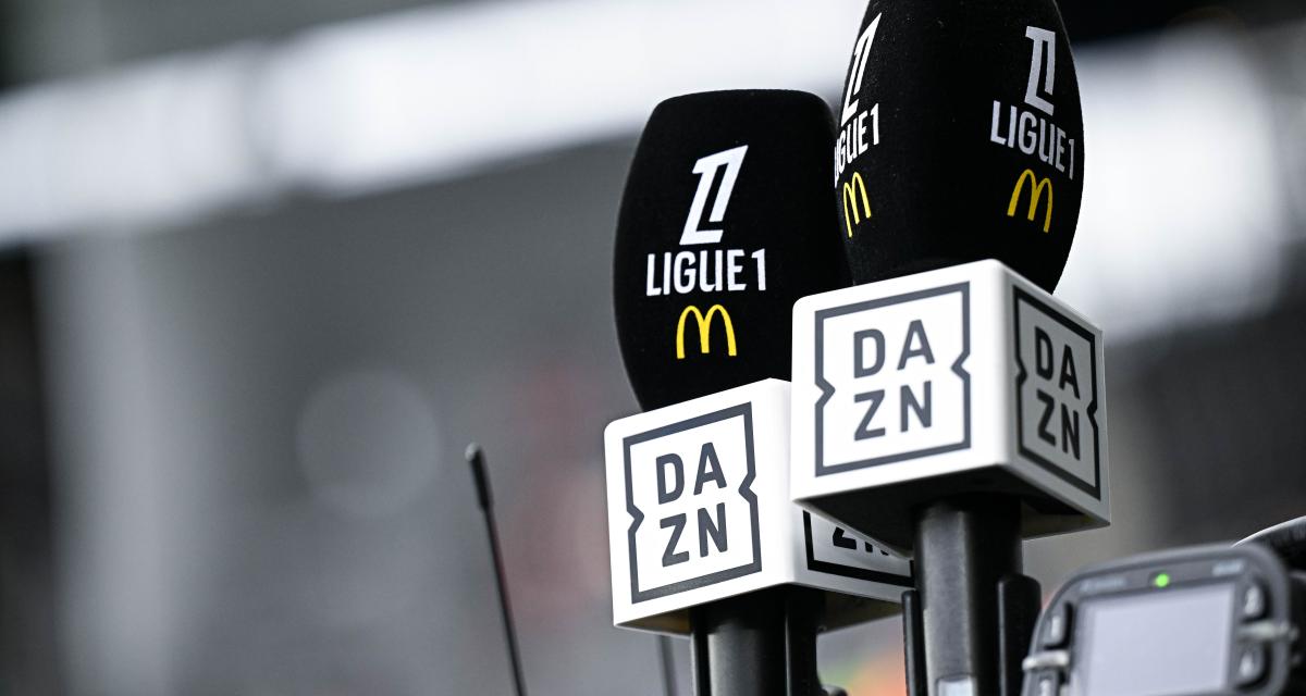 Les micros de la chaîne DAZN.