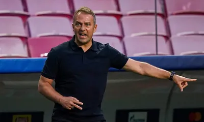 FC Barcelone : Flick encense Gundogan et prévient déjà Nico Williams