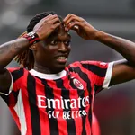 FC Barcelone Mercato : Milan et la Juve ont donné leur réponse pour Leao et Chiesa