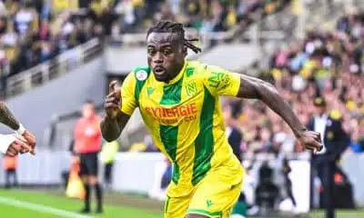 FC Nantes Mercato : Simon laisse planer le doute sur son avenir malgré son attachement