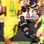 FC Nantes Mercato : Abline souffre, deux renforts espérés au milieu et en attaque ?