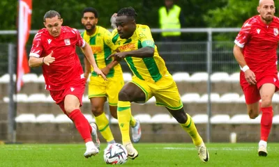 FC Nantes : Moses Simon encore pollué par sa grave blessure ?