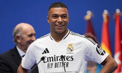 Le Real Madrid prépare une bombe en attaque, Flick hausse déjà le ton au FC Barcelone