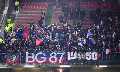 OL : les Bad Gones soutiennent Textor en allumant Labrune et le Qatar