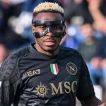 Osimhen penche pour le PSG, un départ en vue à l’ASSE, ça bouge au Barça !