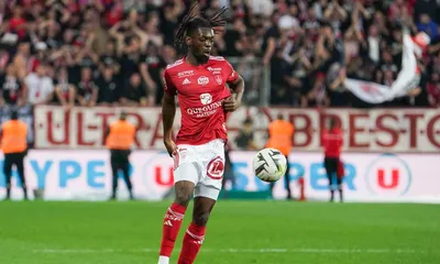 PSG Mercato : après Désiré Doué, ça brûle pour un autre joueur de Ligue 1 !