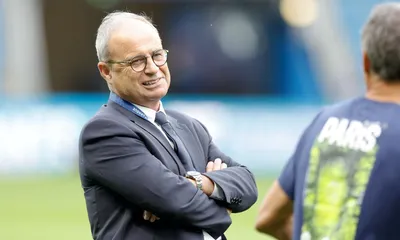 PSG Mercato : Luis Campos vise encore 10 départs et jusqu’à 3 recrues… mais pas de Cherki (OL)