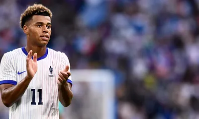 PSG Mercato : Luis Enrique fait une folle promesse à Désiré Doué