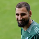 PSG Mercato : un ennemi du Qatar veut Donnarumma