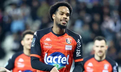 RC Lens Mercato : une nouvelle prolongation chez les Sang et Or ! (officiel)