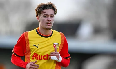 RC Lens Mercato : une pépite passe pro et file en Ligue 2 !