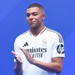 Real Madrid : Ancelotti kiffe déjà Mbappé, Vinicius aussi !