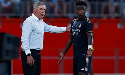 Real Madrid Mercato : Ancelotti répond cash pour Vinicius, coup dur pour Camavinga