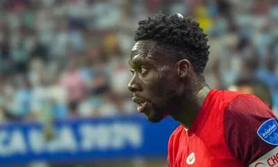 Real Madrid Mercato : Alphonso Davies fait un nouveau pas vers la Maison Blanche