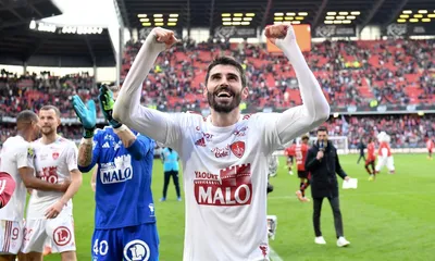 Stade Rennais Mercato : ça se complique pour Asprilla, la piste Lees-Melou relancée