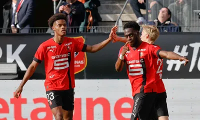 Stade Rennais Mercato : Stuttgart lâche Kalimuendo et vise un autre Rouge et Noir