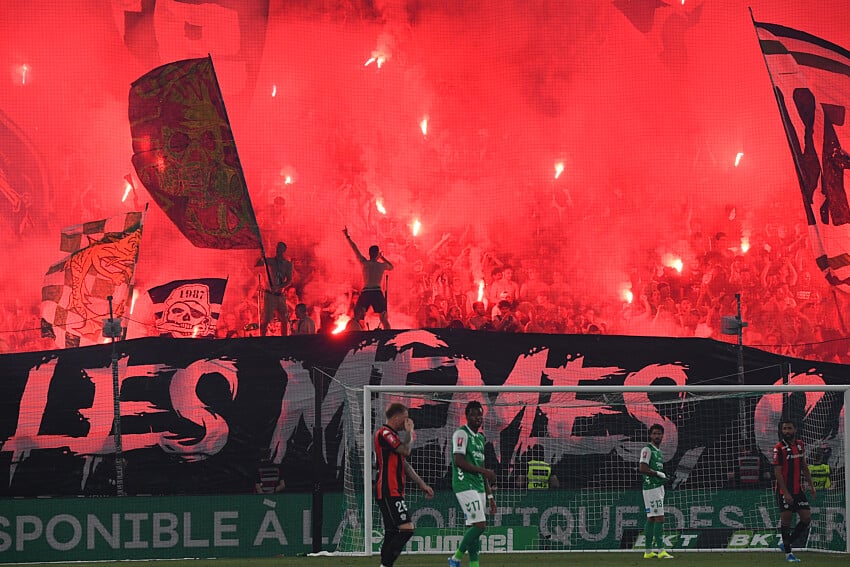Les Ultras de l'ASSE en fusion