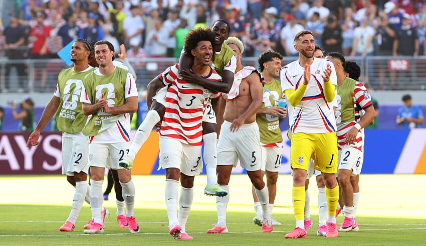 Timothy Weah (OM)
