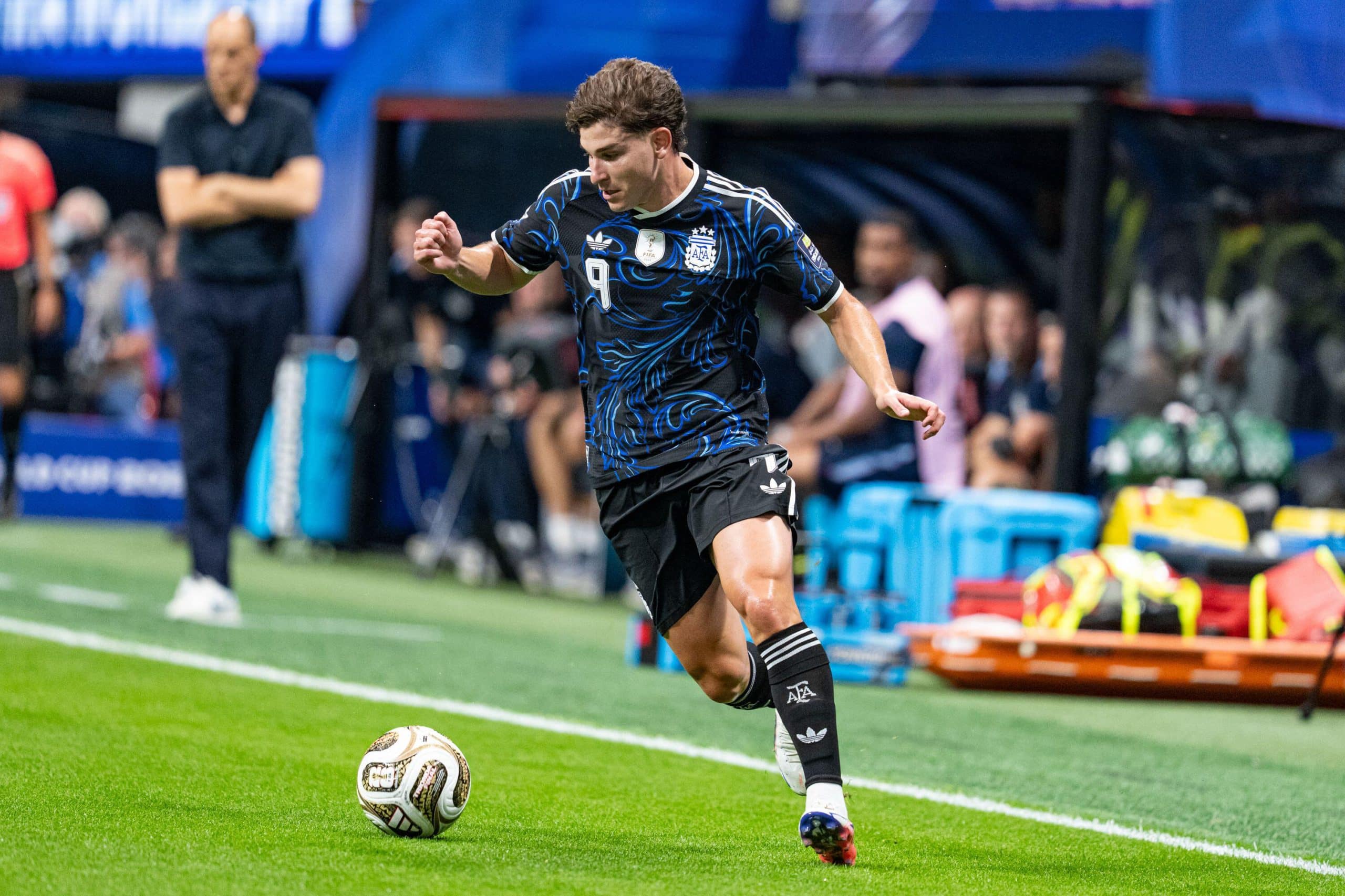 Julian Alvarez lors d'Angleterre - Argentine