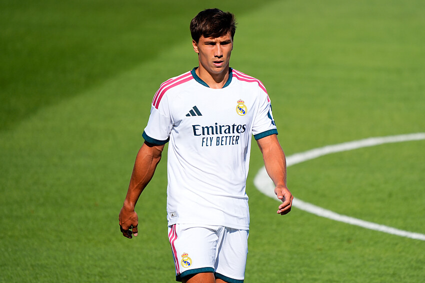 Gonzalo Garcia sous le maillot du Real Madrid