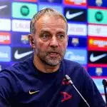 FC Barcelone : Flick sème le doute sur le remplaçant de Raphinha et recadre un journaliste sur Vinicius