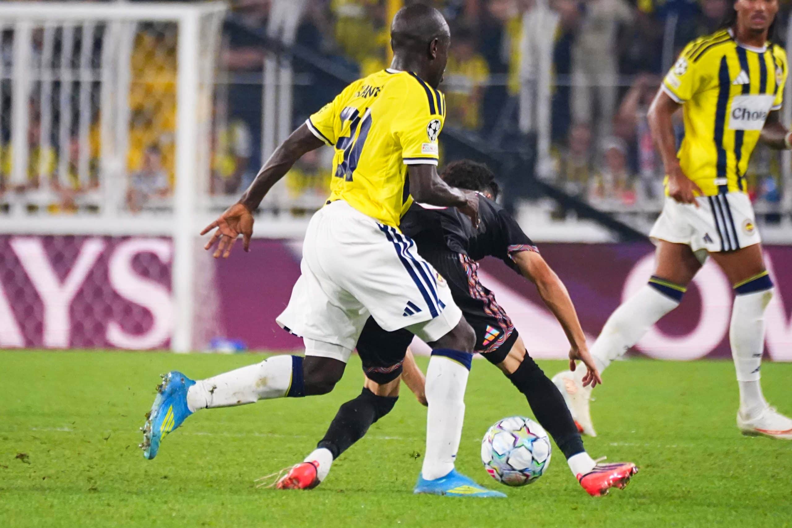 OL : la recrue qui bouscule déjà les plans de Paulo Fonseca