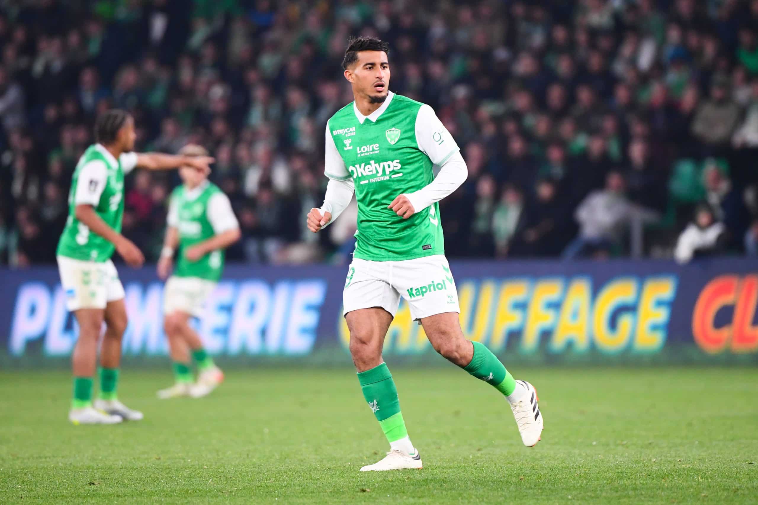 Aïmen Moueffek sous le maillot de l'ASSE