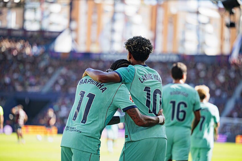 Raphinha et Lamine Yamal (FC Barcelone)