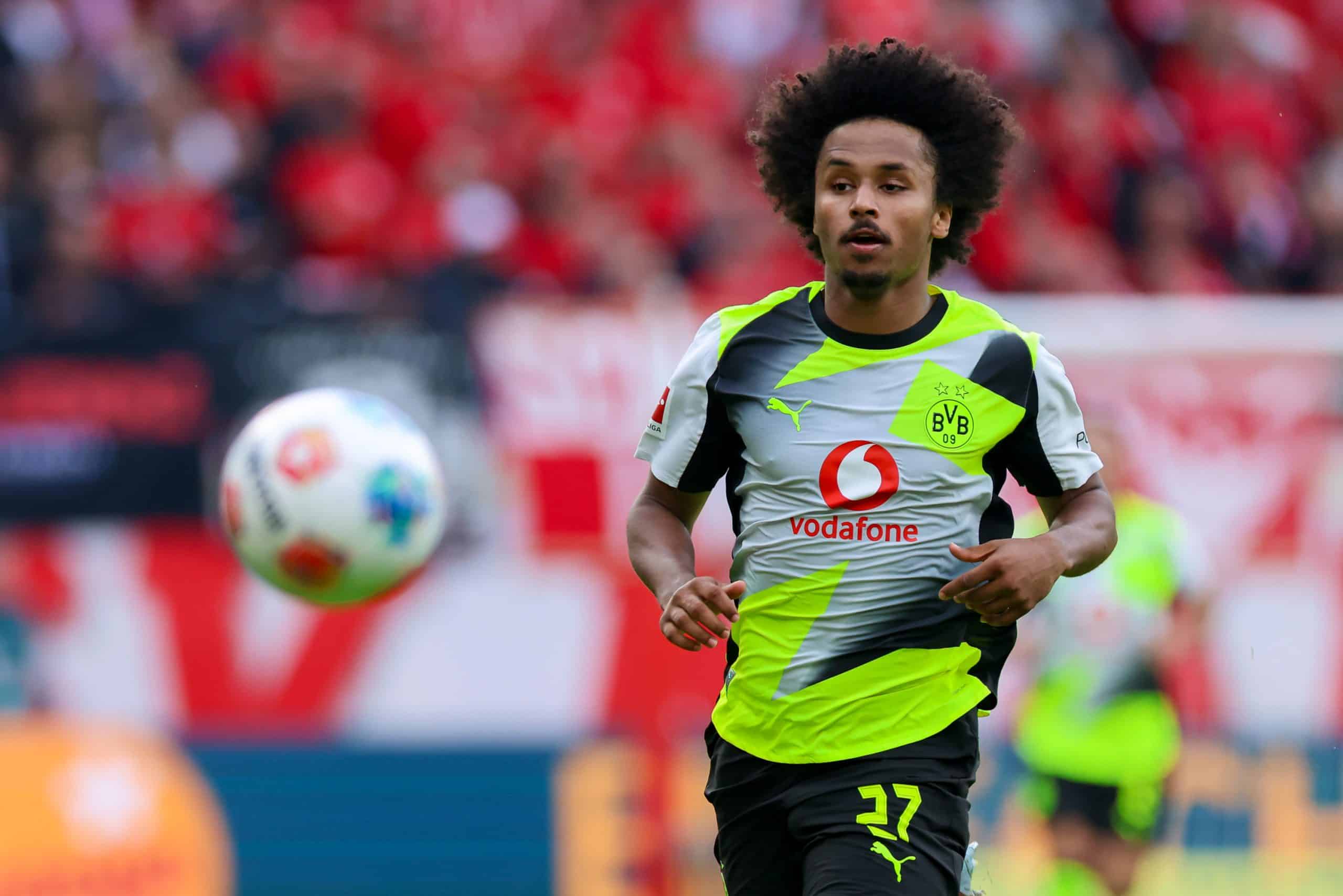 Karim Adeyemi sous le maillot du Borussia Dortmund