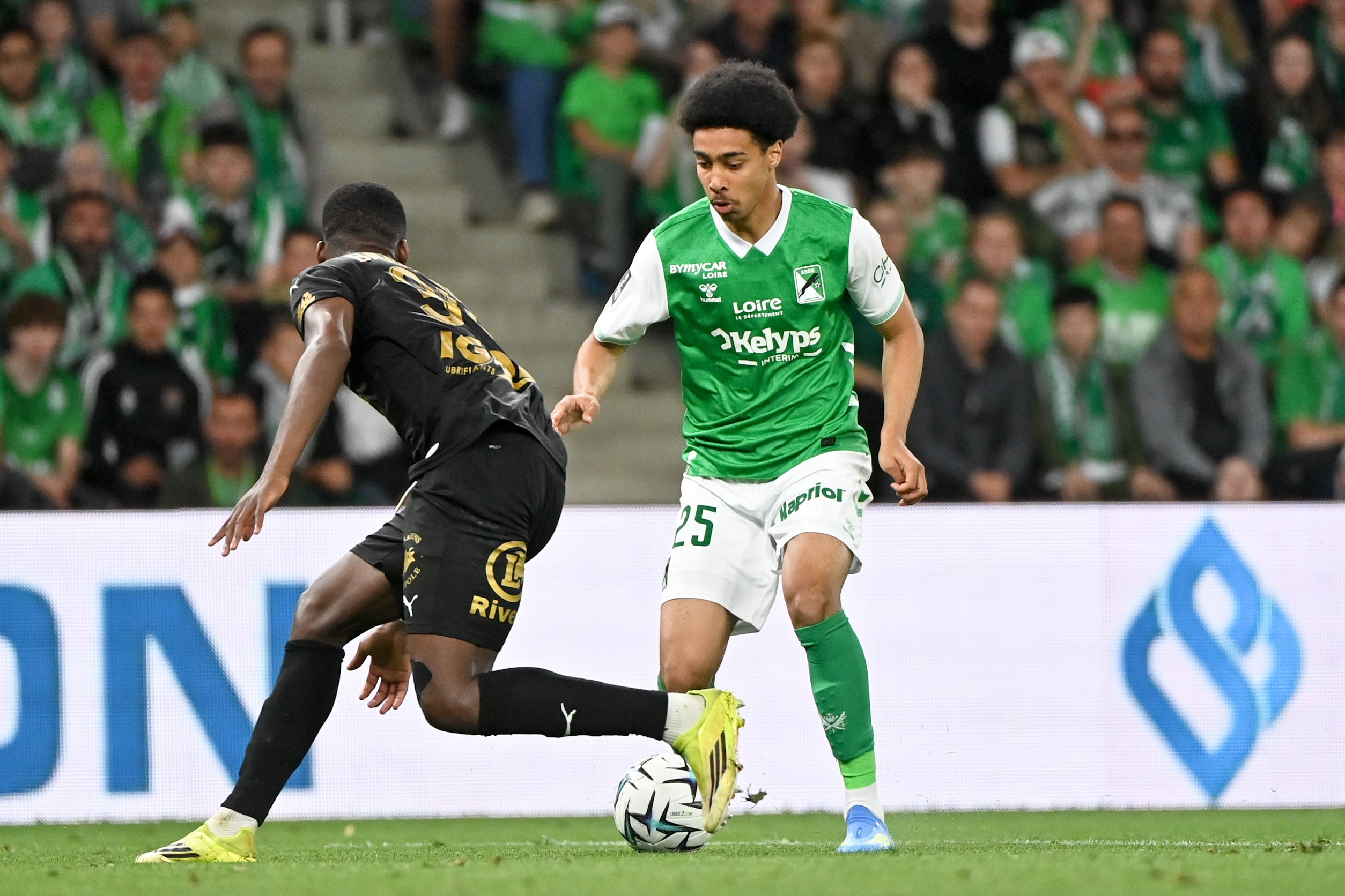 ASSE : un géant anglais accélère et rapproche la pépite de la sortie