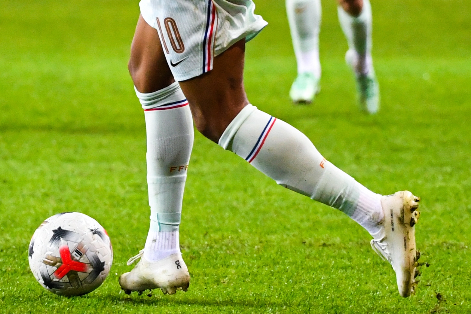 Real Madrid : le club se mêle de la polémique Mbappé