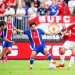 Le PSG accroché par Manchester United, le Stade Rennais encore battu par Brentford