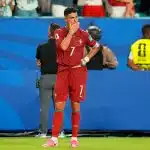 Coupe du Monde 2026 : en pleine galère, Cristiano Ronaldo voit Georgina Rodriguez se pavaner à la plage !