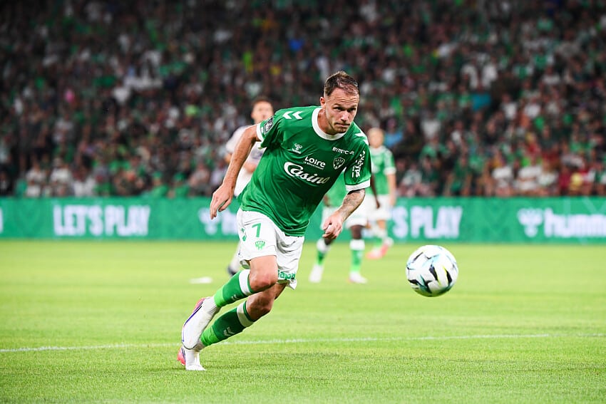 Irvin Cardona (ASSE)