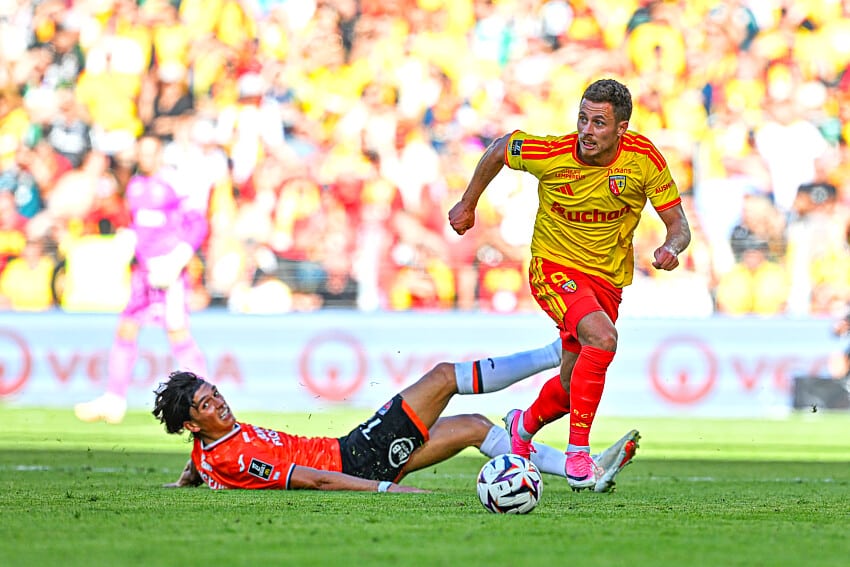 Thorgan Hazard (RC Lens)