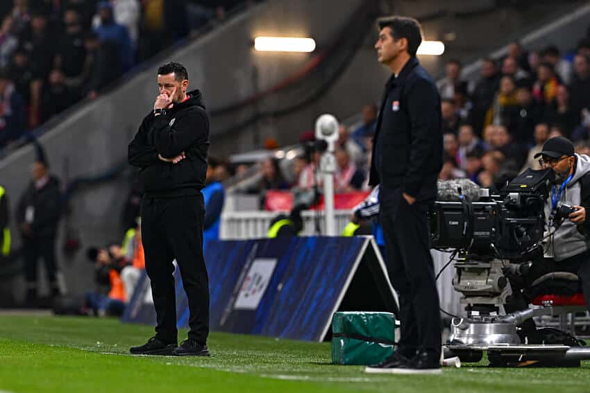 Pierre Sage et Paulo Fonseca