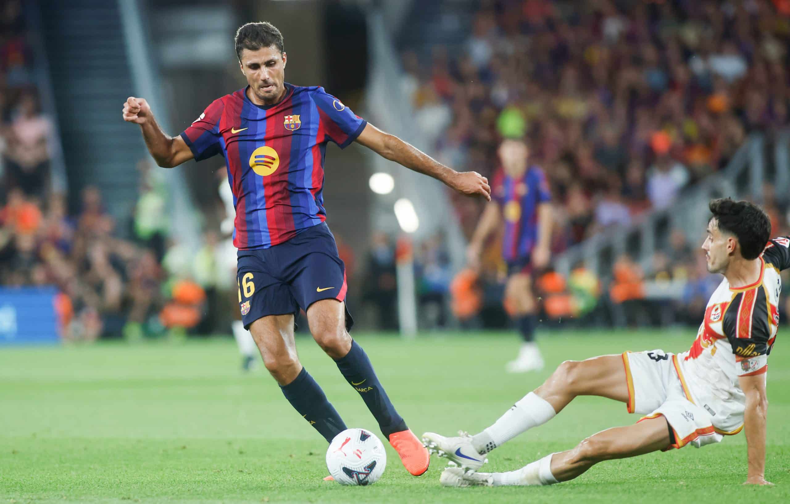 FC Barcelone : Deco avait activé une autre piste avant de boucler Rodri