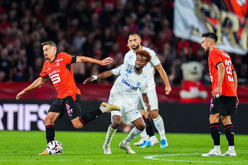 Angel Gomes (OM)