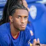 FC Barcelone Mercato : Flick offre un ancien patron au PSG 