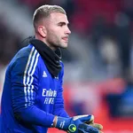 Anthony Lopes sauve un décevant OL face au LOSC