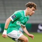 ASSE : Adil Aouchiche se lance un gros défi pour la saison prochaine