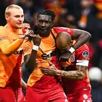 ASSE : Bafétimbi Gomis ouvre la porte à un retour chez les Verts