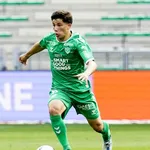 ASSE : Bouchouari a un pilier dans le vestiaire et laisse un message aux supporters