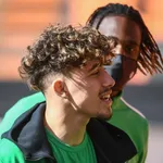 ASSE : grosse attente, rendement mitigé… Adil Aouchiche fait débat chez les Verts