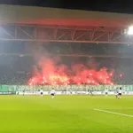 ASSE : huis clos total, tribune vide, la véritable sanction qui attend les Verts